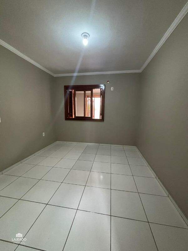 Casa para alugar com 2 quartos, 80m² - Foto 9