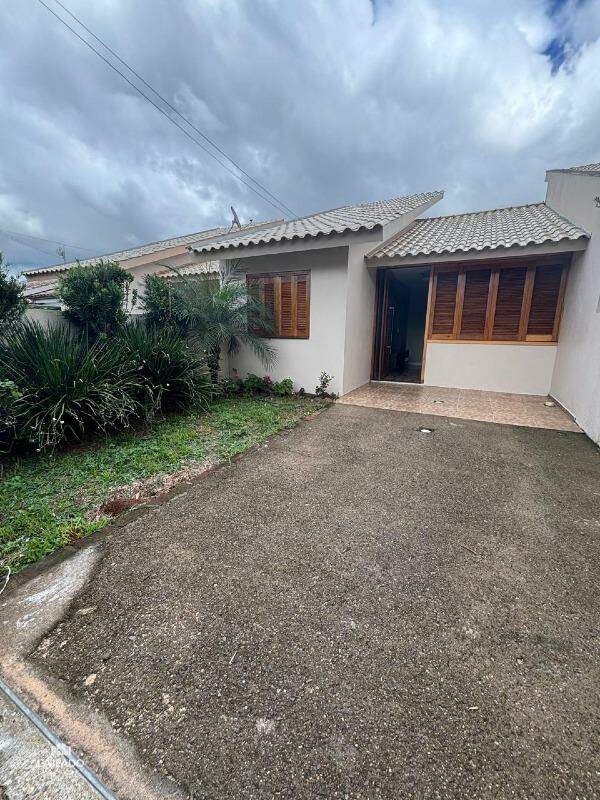 Casa para alugar com 2 quartos, 80m² - Foto 2