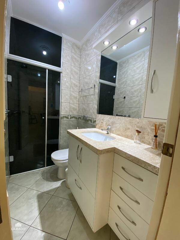 Apartamento à venda com 3 quartos, 135m² - Foto 10