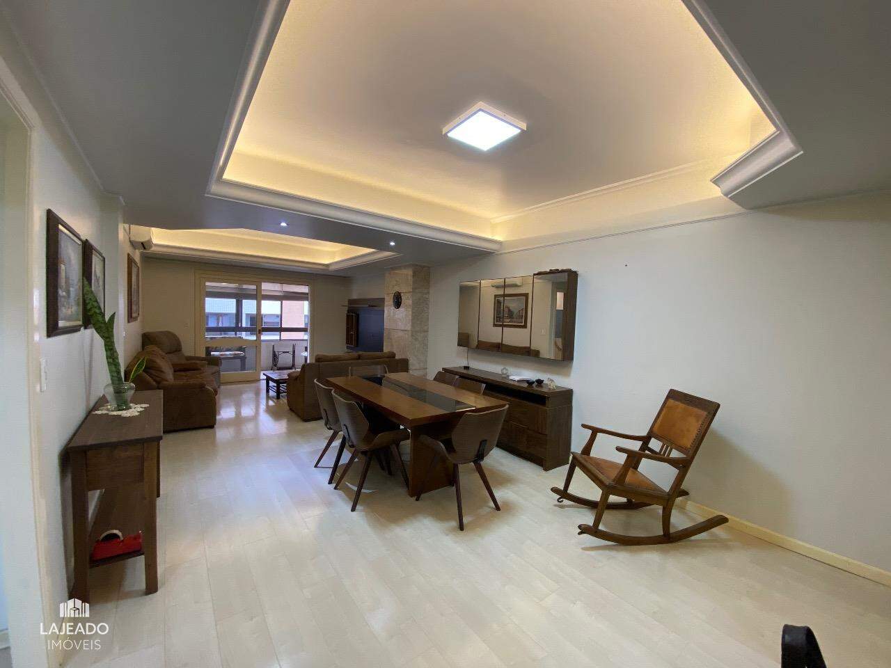 Apartamento à venda com 3 quartos, 135m² - Foto 13
