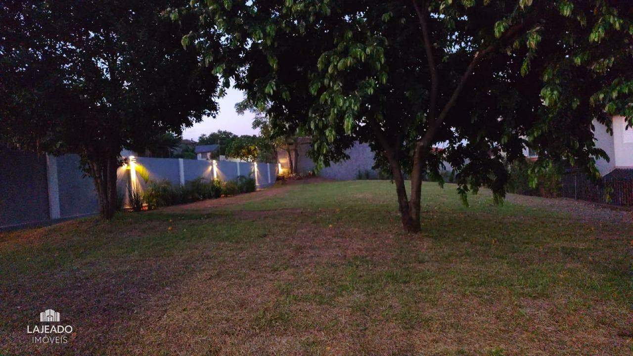 Casa à venda com 3 quartos, 120m² - Foto 2