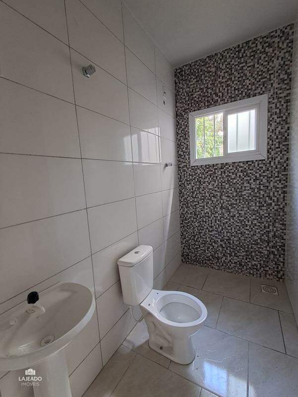 Casa à venda com 2 quartos, 66m² - Foto 6