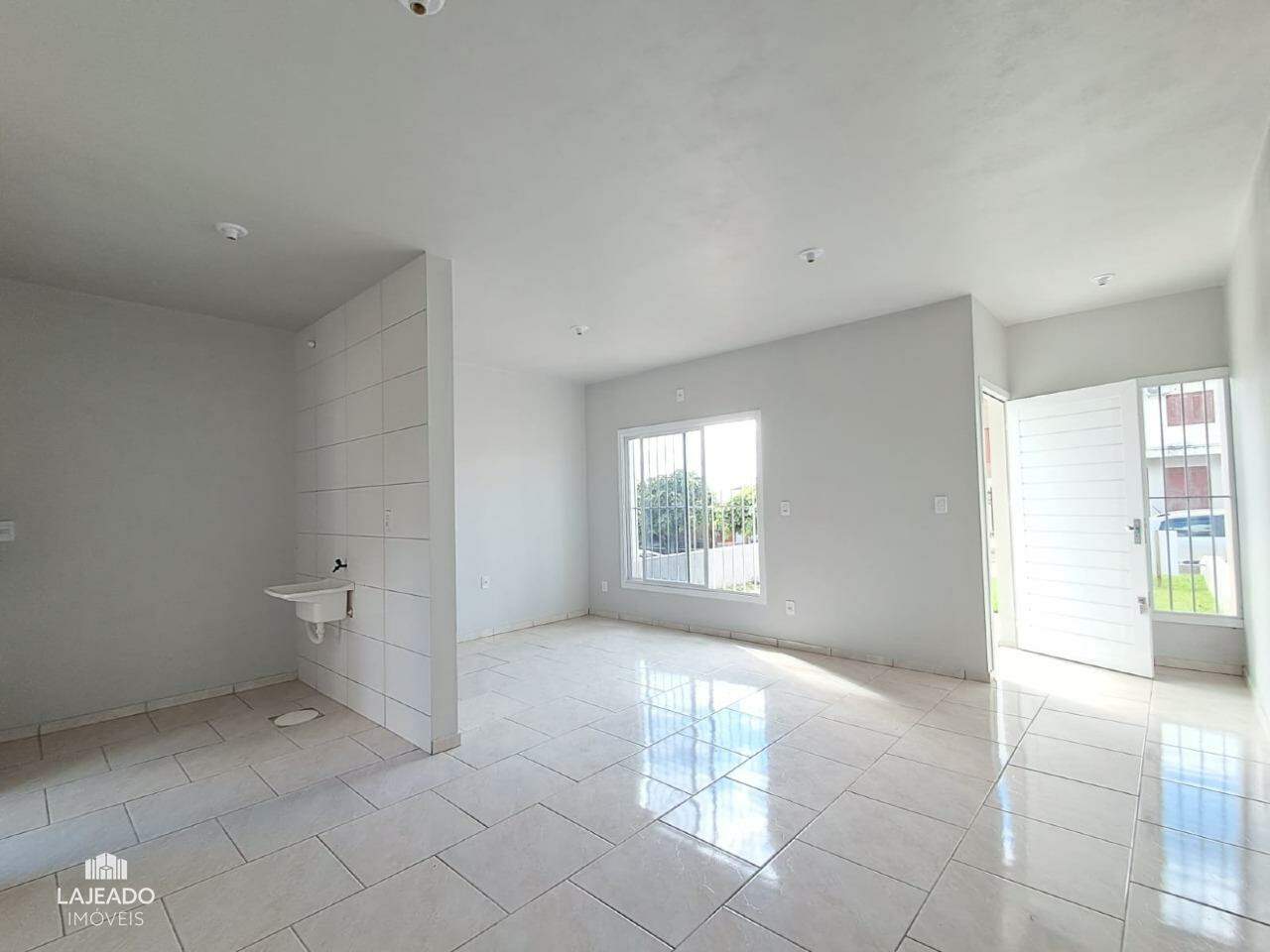 Casa à venda com 2 quartos, 66m² - Foto 5