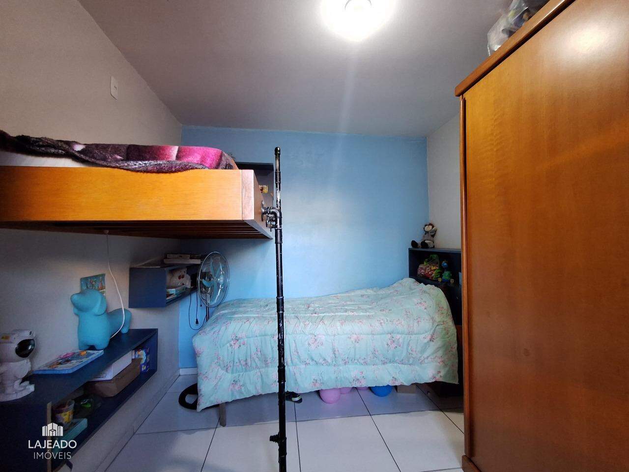 Casa à venda com 3 quartos, 57m² - Foto 10