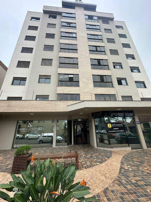 Apartamento à venda com 2 quartos, 74m² - Foto 1