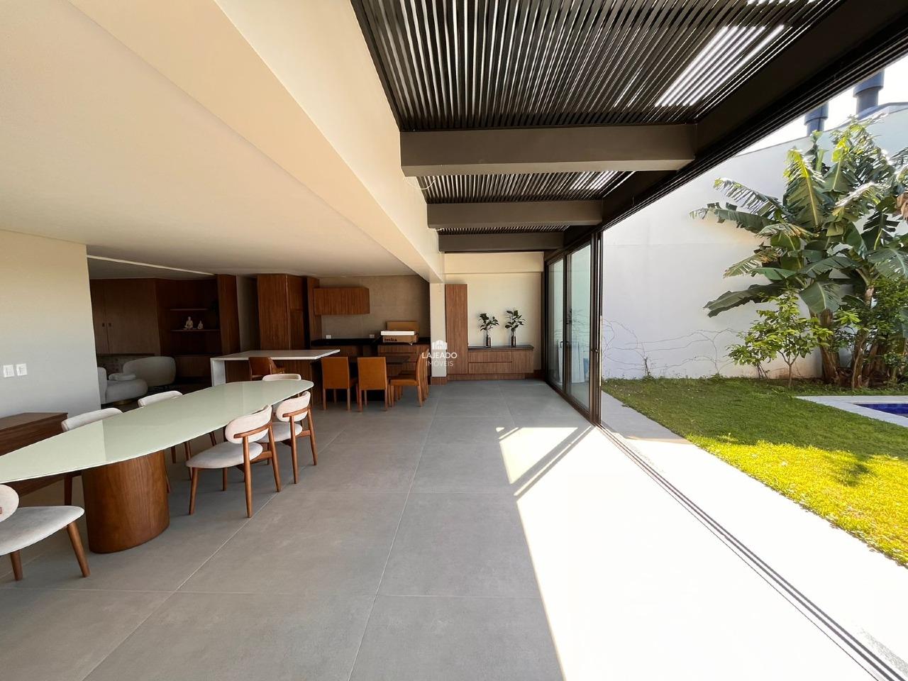 Casa à venda no Carneiros: 