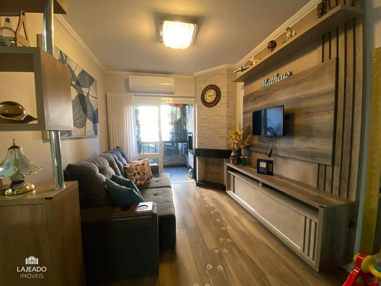 Apartamento à venda com 2 quartos, 67m² - Foto 9