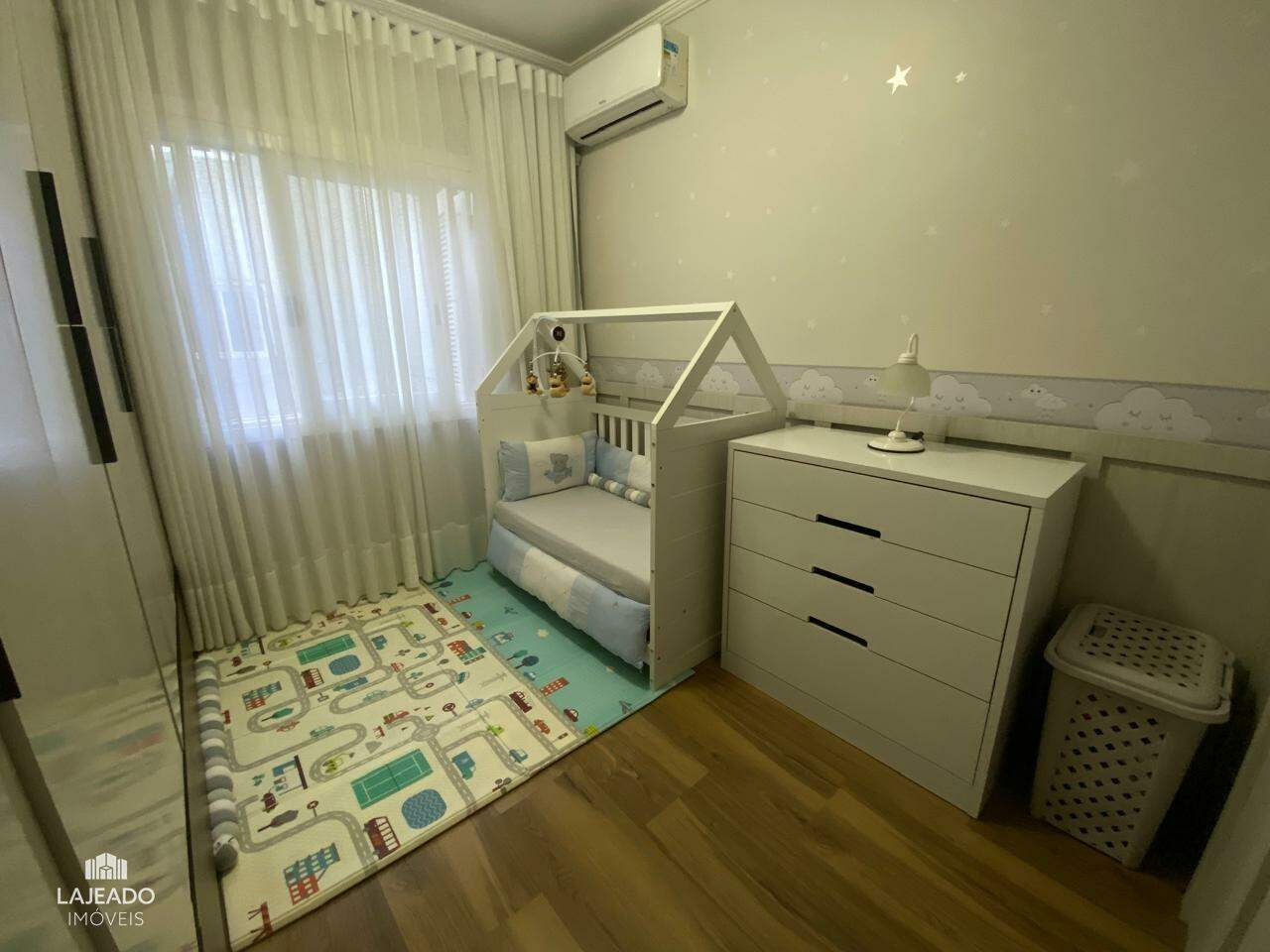 Apartamento à venda com 2 quartos, 67m² - Foto 13
