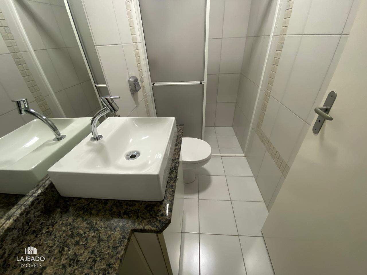 Apartamento à venda com 2 quartos, 67m² - Foto 15