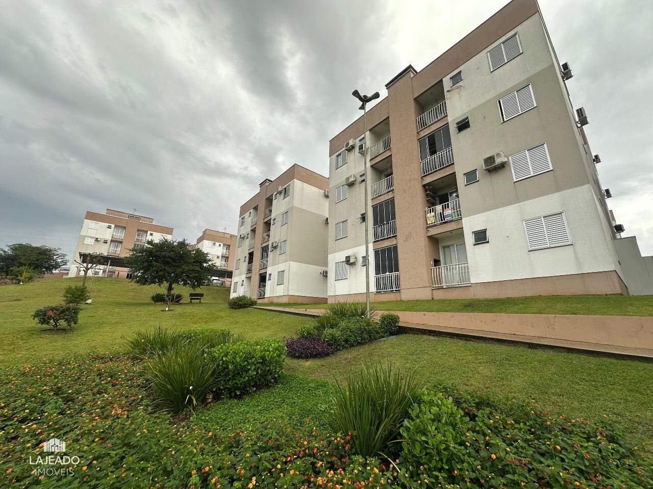 Apartamento à venda com 2 quartos, 54m² - Foto 10