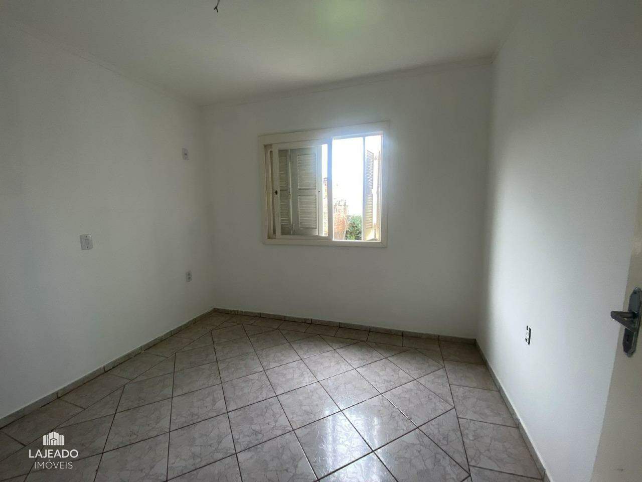 Casa à venda com 3 quartos, 89m² - Foto 12