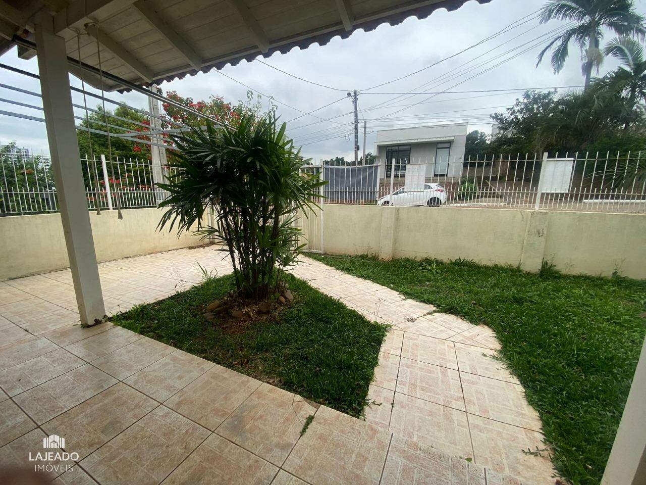 Casa à venda com 3 quartos, 89m² - Foto 3