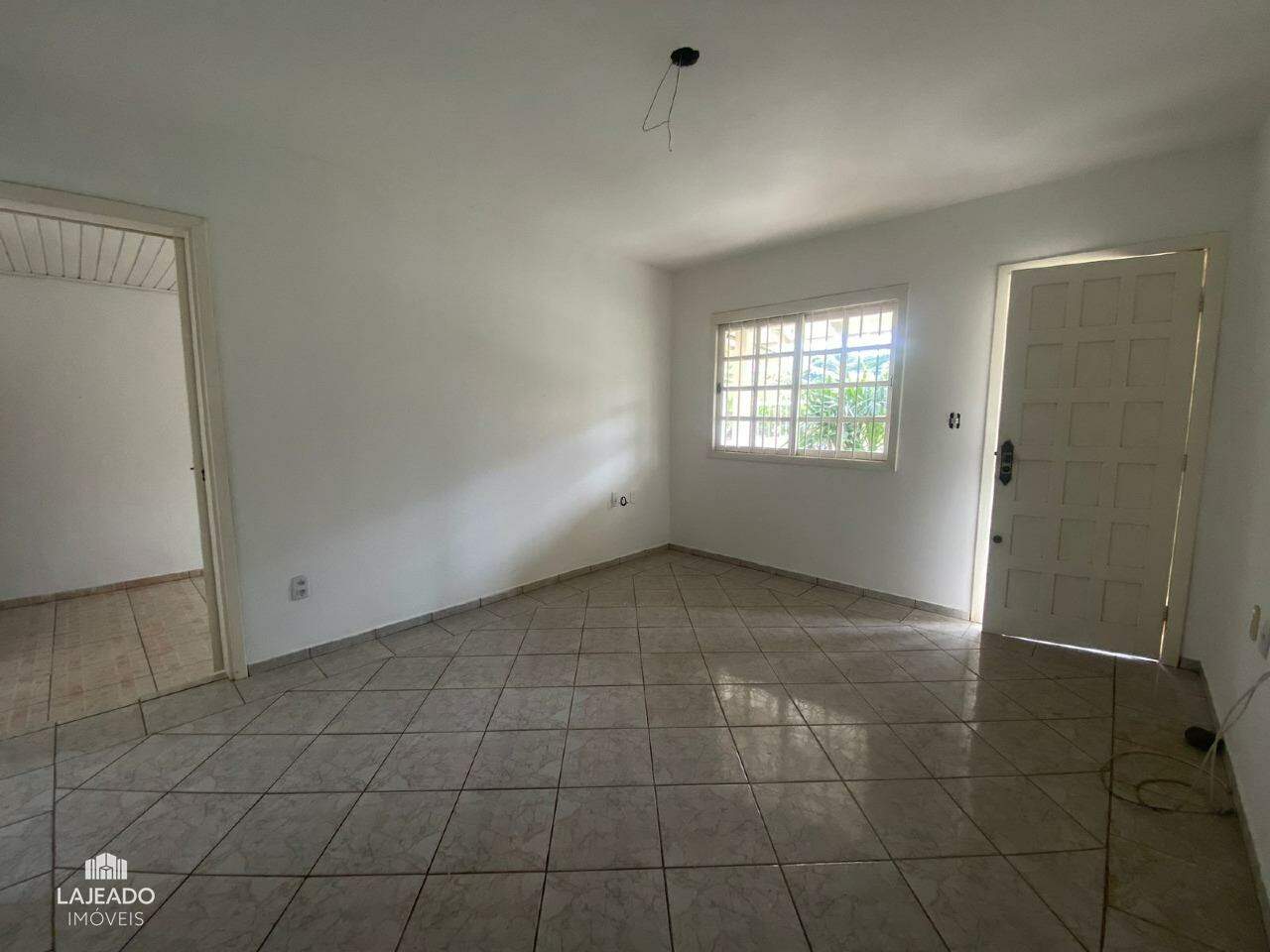 Casa à venda com 3 quartos, 89m² - Foto 10