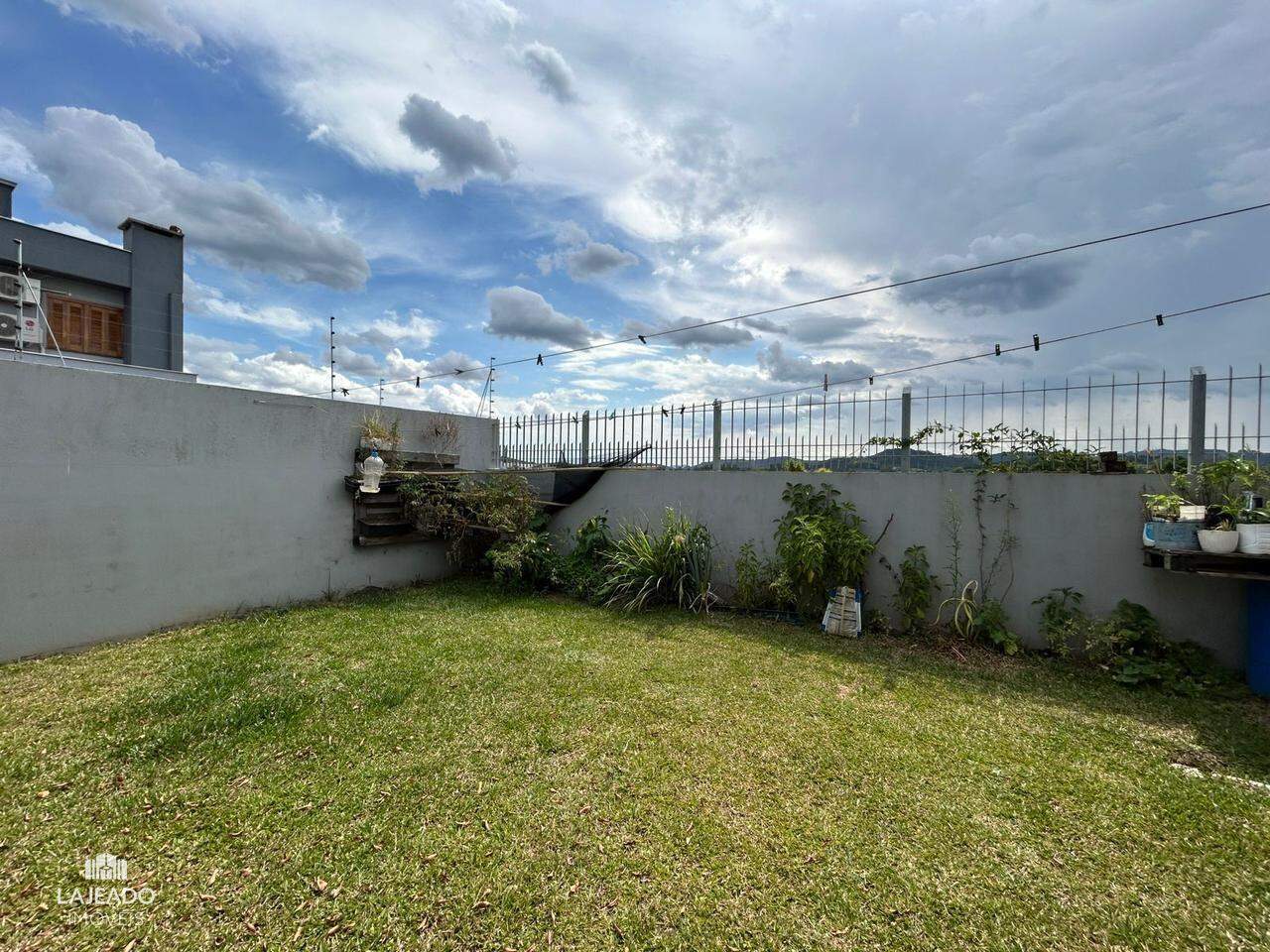 Casa à venda com 2 quartos, 84m² - Foto 15