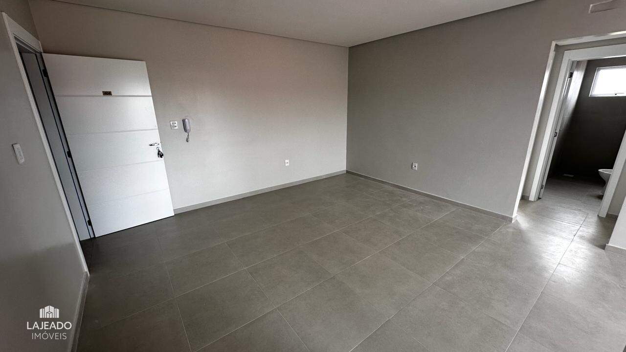 Apartamento à venda com 2 quartos, 73m² - Foto 8