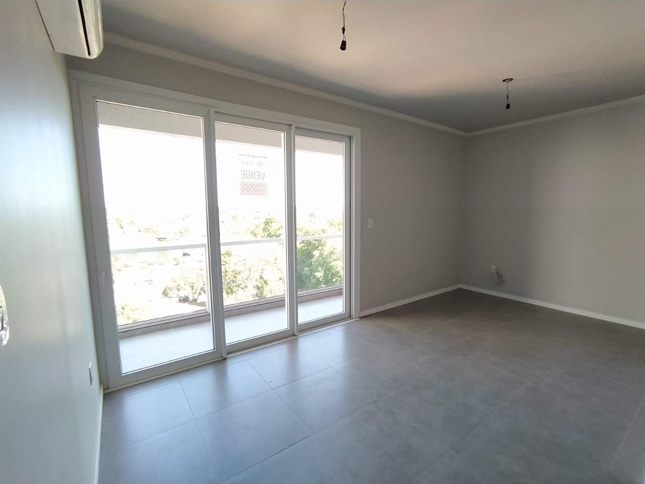 Apartamento à venda com 1 quarto, 53m² - Foto 2