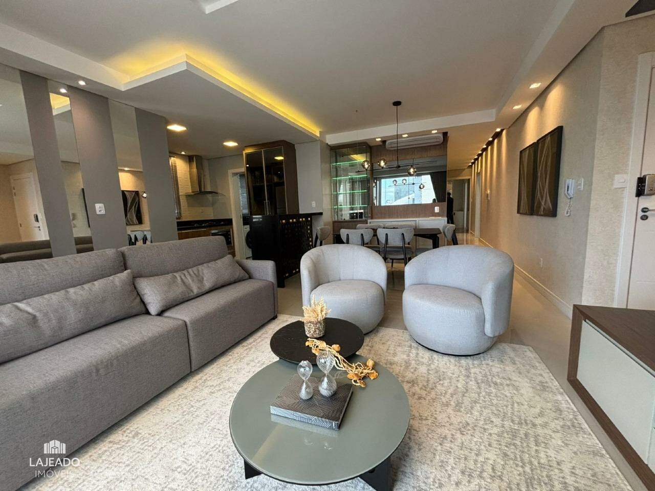 Apartamento, 3 quartos, 167 m² - Foto 1