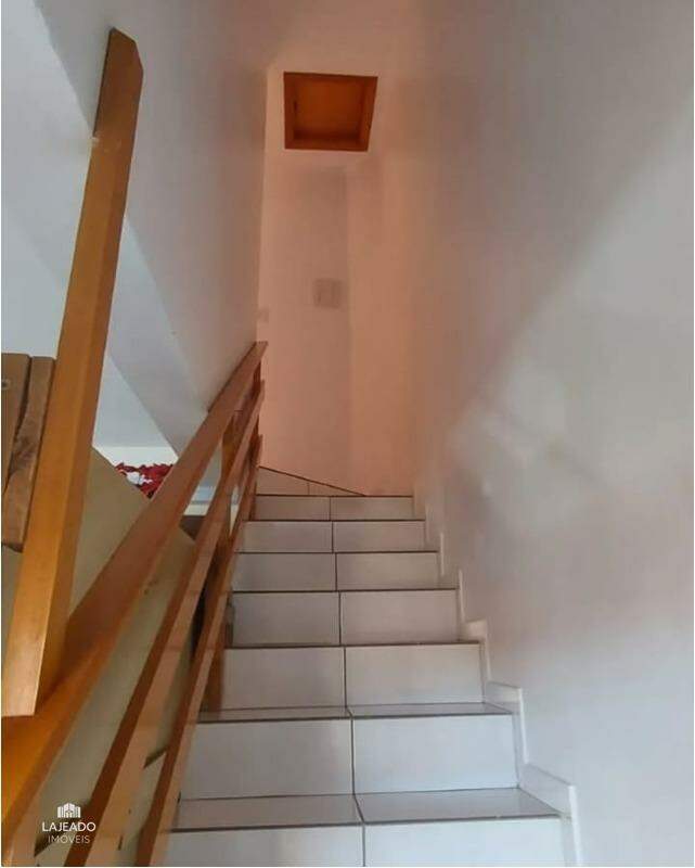 Sobrado à venda com 2 quartos, 52m² - Foto 4