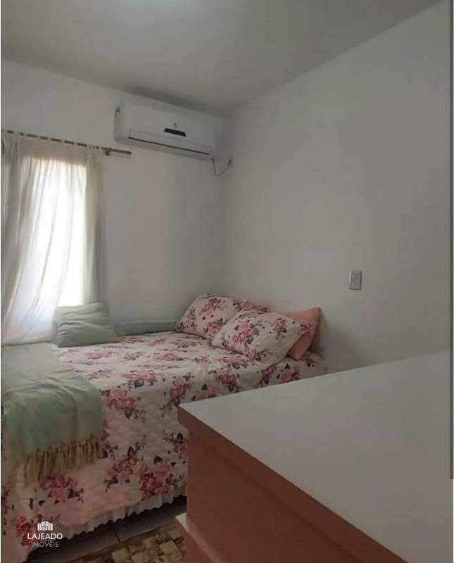 Sobrado à venda com 2 quartos, 52m² - Foto 2