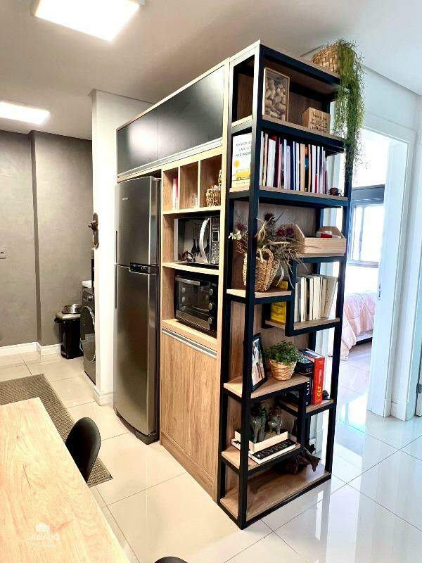 Apartamento à venda com 1 quarto, 55m² - Foto 9