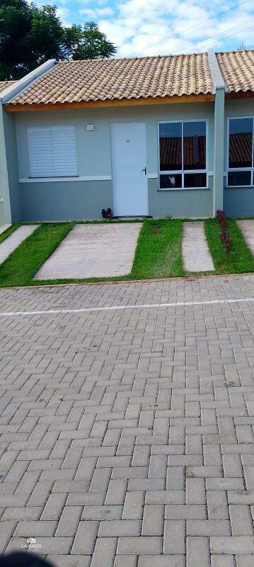 Casa à venda com 2 quartos, 48m² - Foto 5