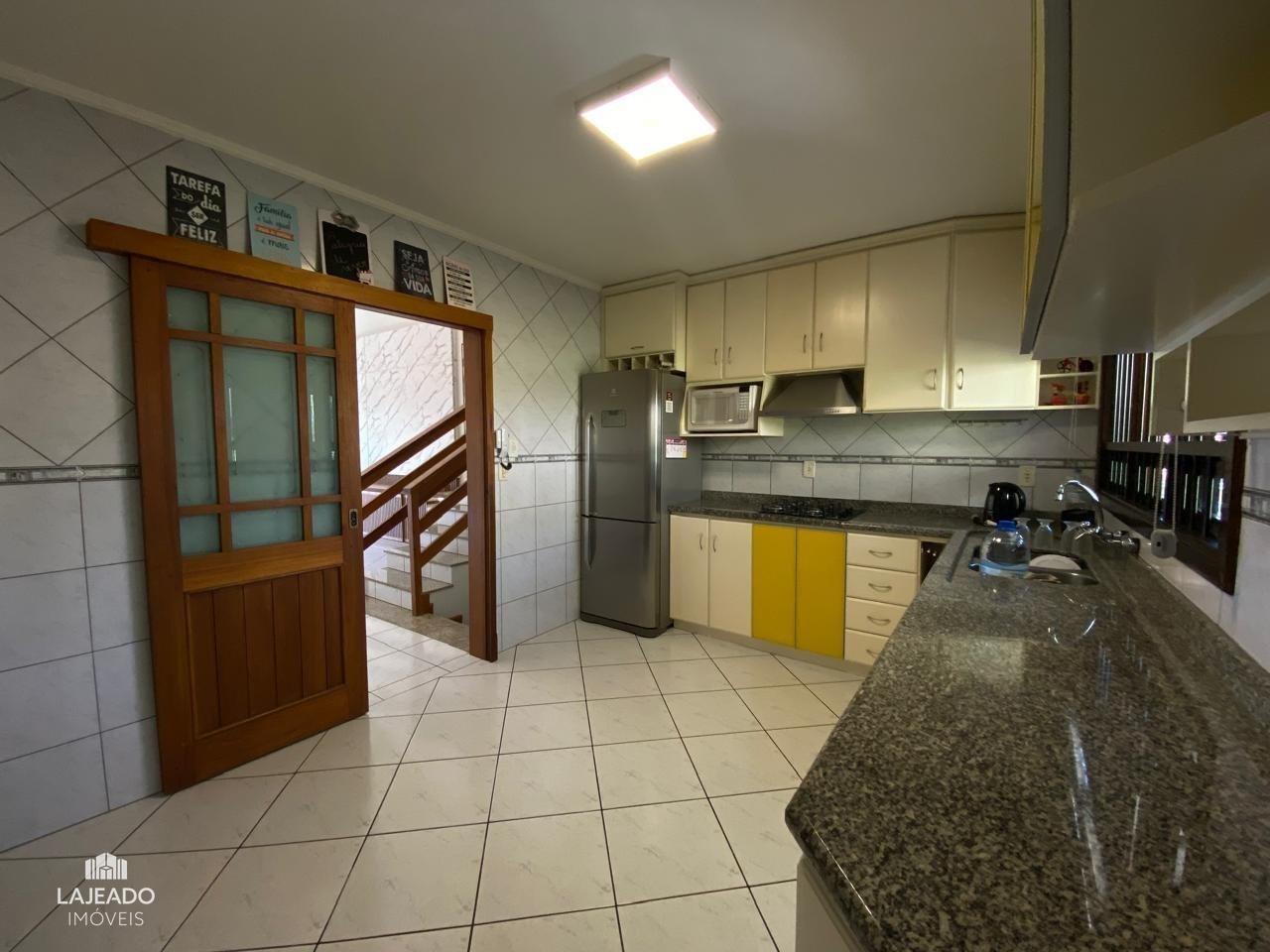 Casa, 3 quartos, 211 m² - Foto 19