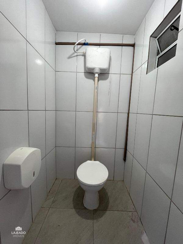 Pavilhão para aluguel no Universitário: 