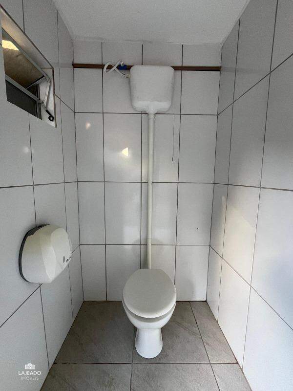 Pavilhão para aluguel no Universitário: 