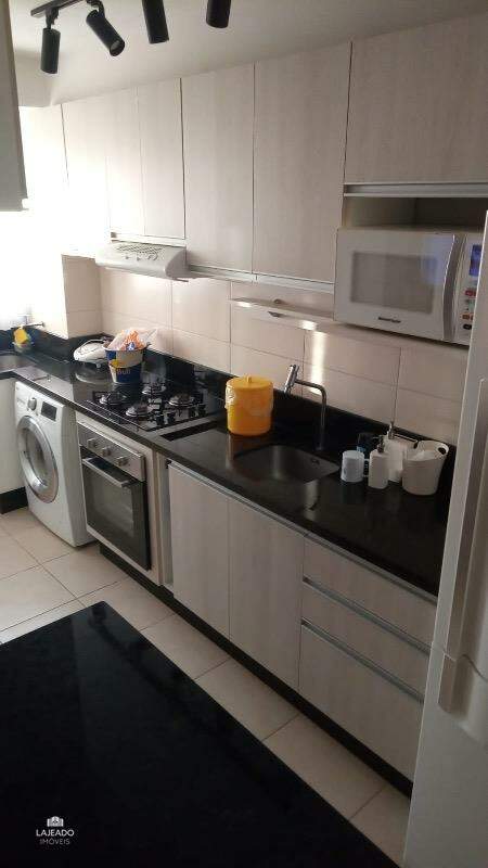 Apartamento à venda com 2 quartos, 56m² - Foto 12