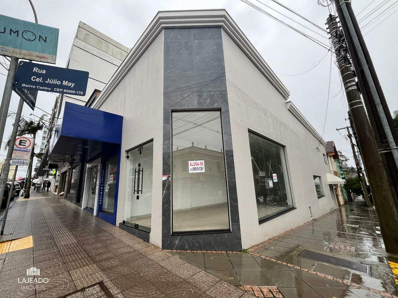 Loja-Salão, 72 m² - Foto 1