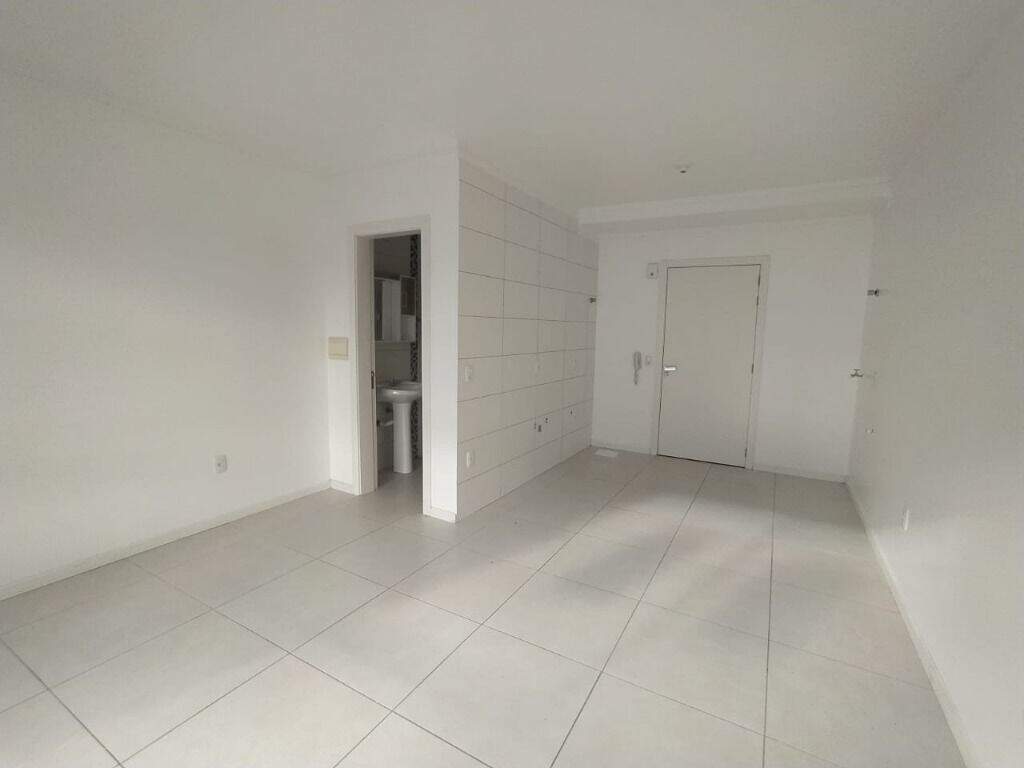 Kitnet e Studio à venda com 1 quarto, 30m² - Foto 4