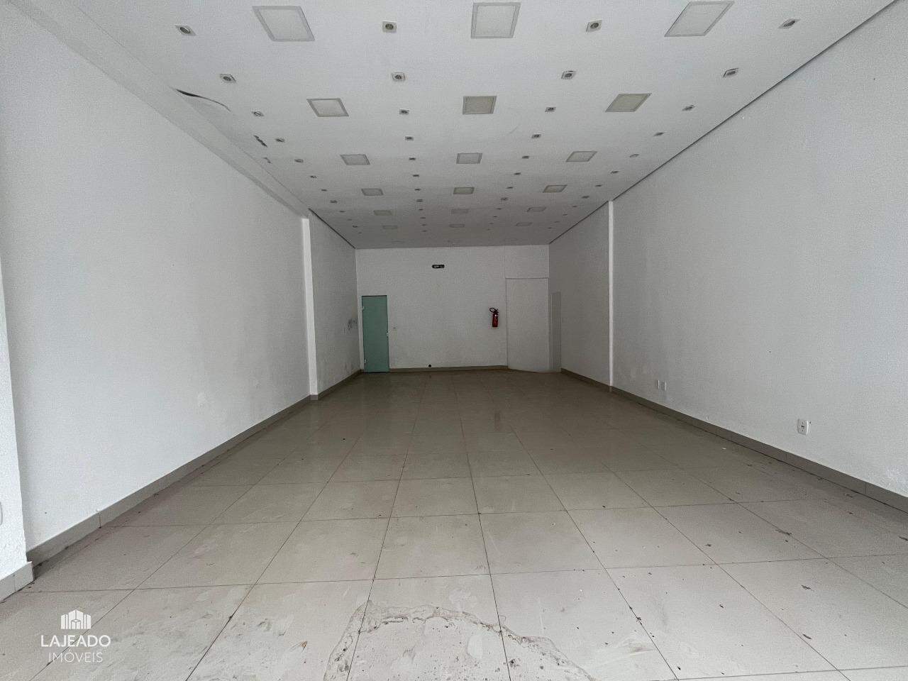Loja-Salão, 68 m² - Foto 2