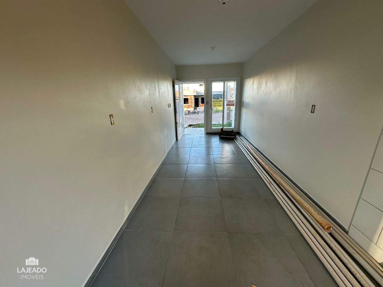 Casa à venda com 2 quartos, 58m² - Foto 6