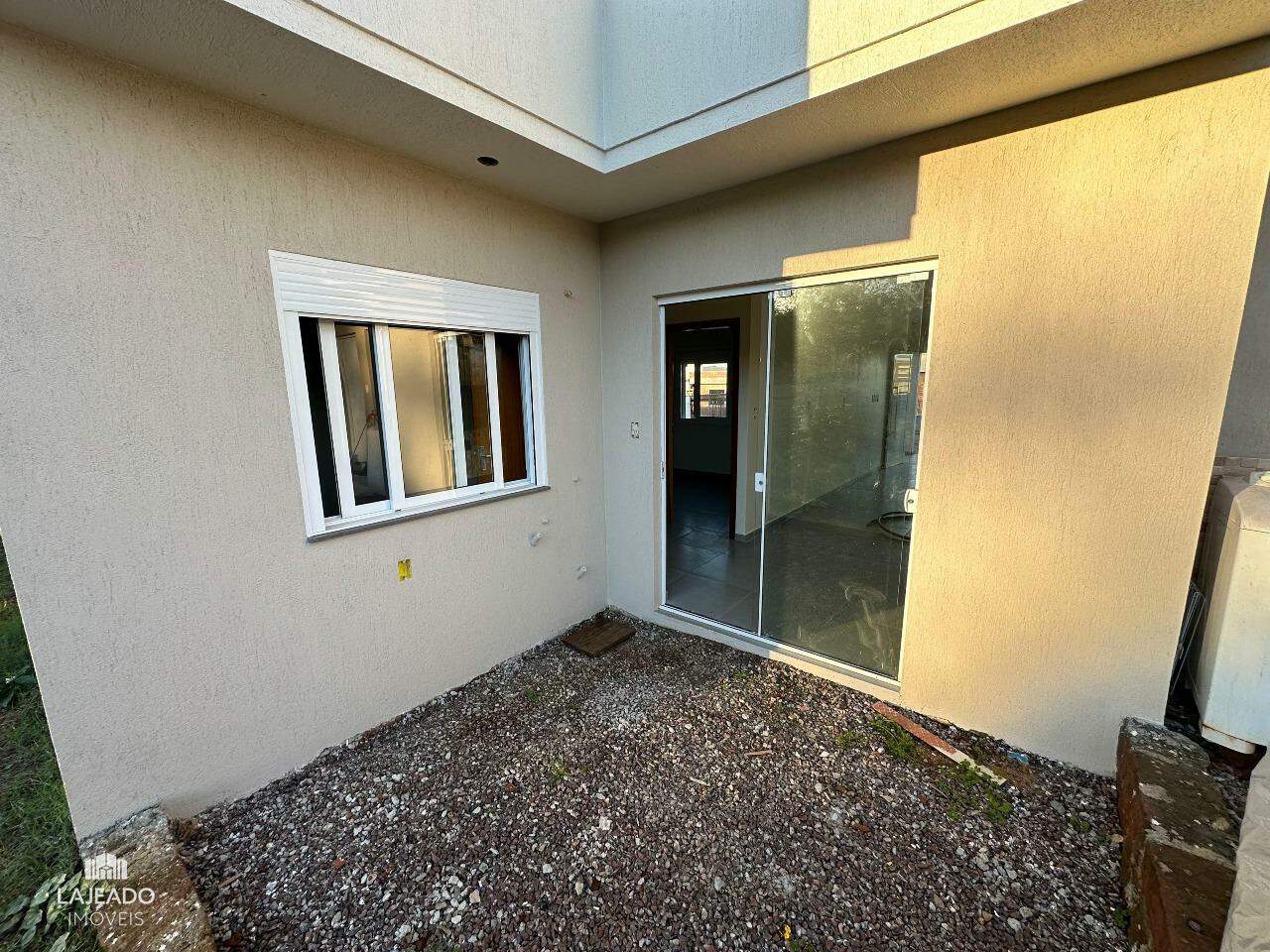 Casa à venda com 2 quartos, 58m² - Foto 10