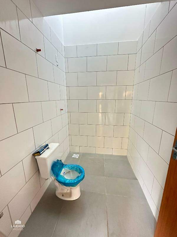 Casa à venda com 2 quartos, 58m² - Foto 8
