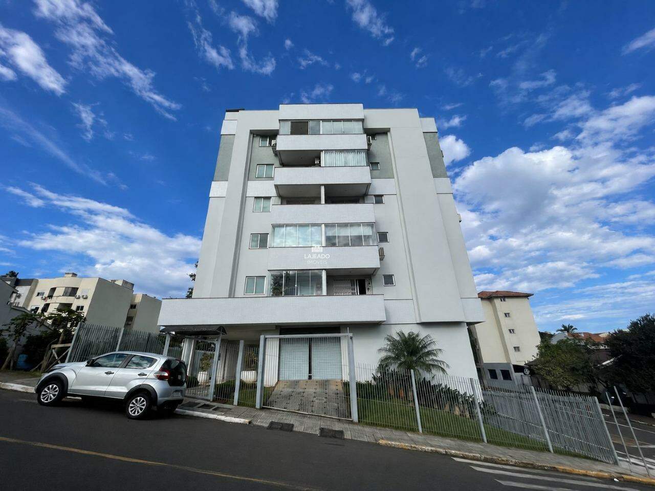Apartamento, 2 quartos, 61 m² - Foto 1