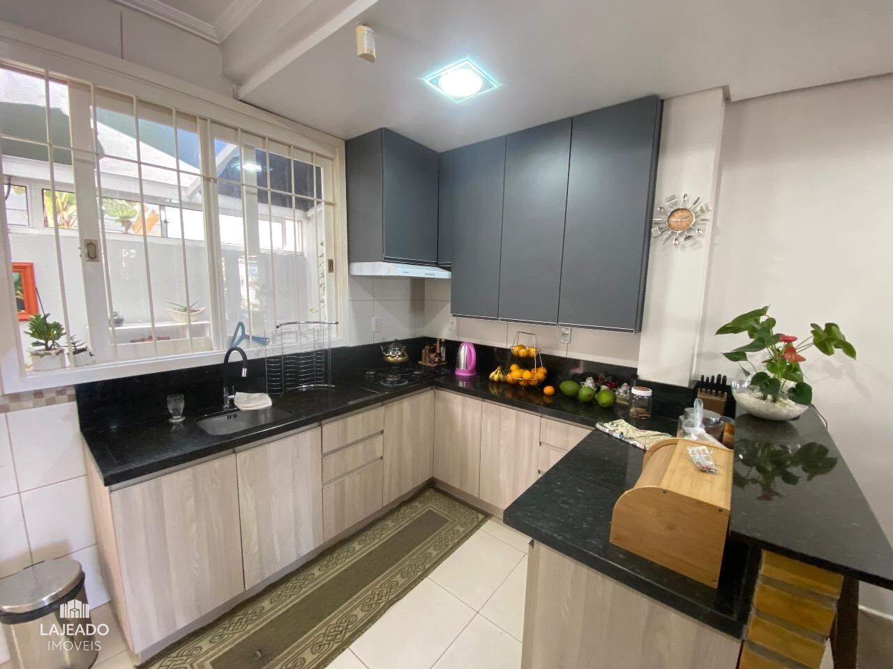 Sobrado à venda com 2 quartos, 96m² - Foto 9