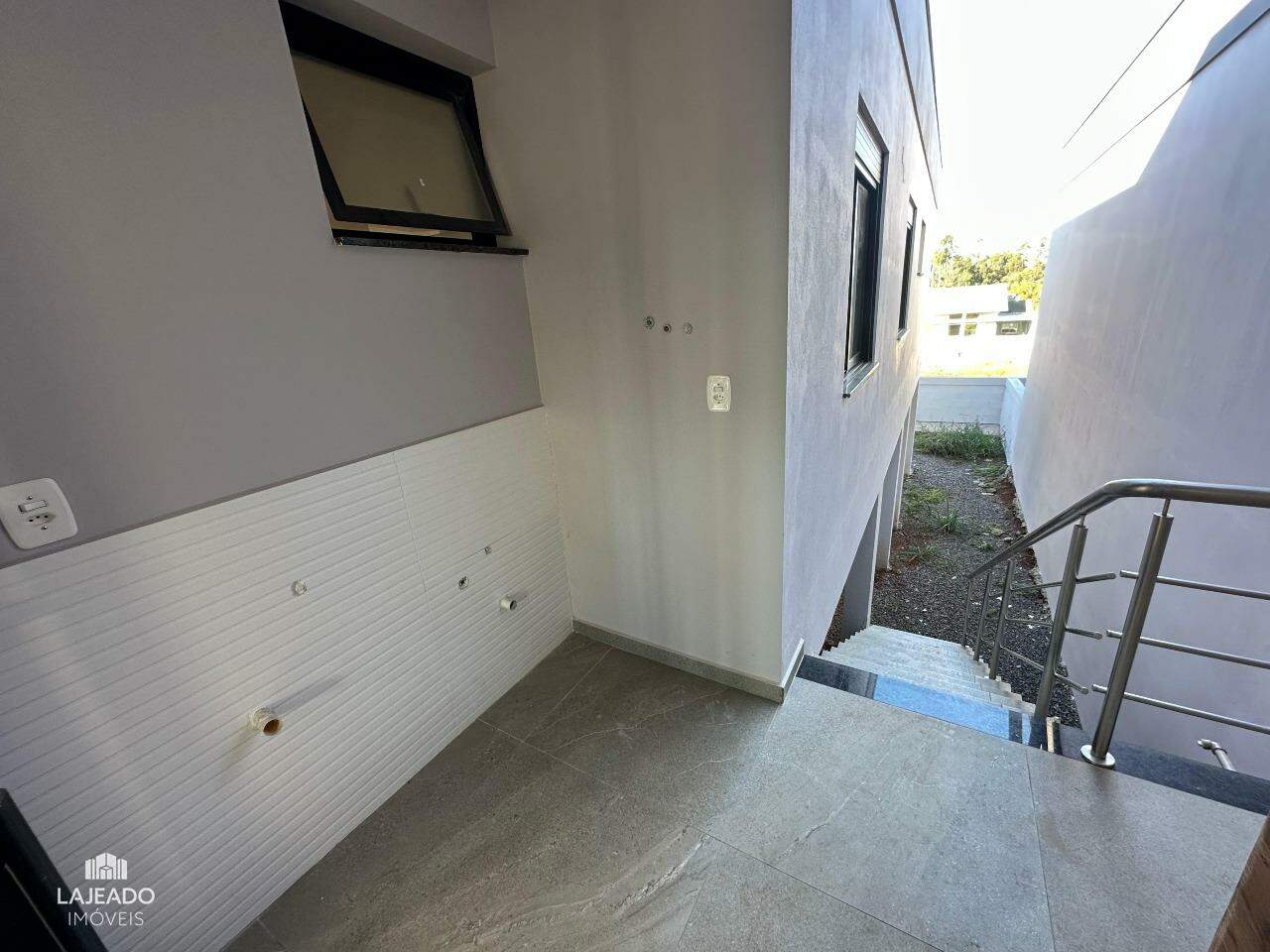 Casa à venda com 3 quartos, 92m² - Foto 16