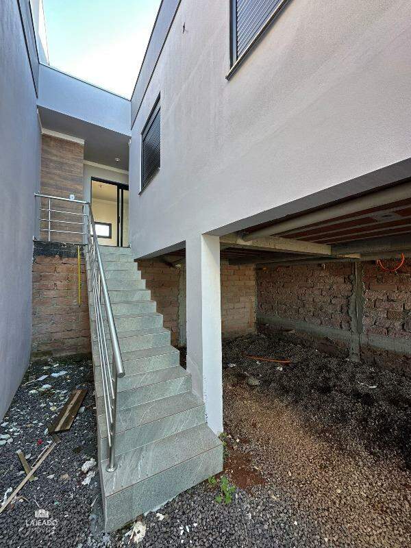 Casa à venda com 3 quartos, 92m² - Foto 17