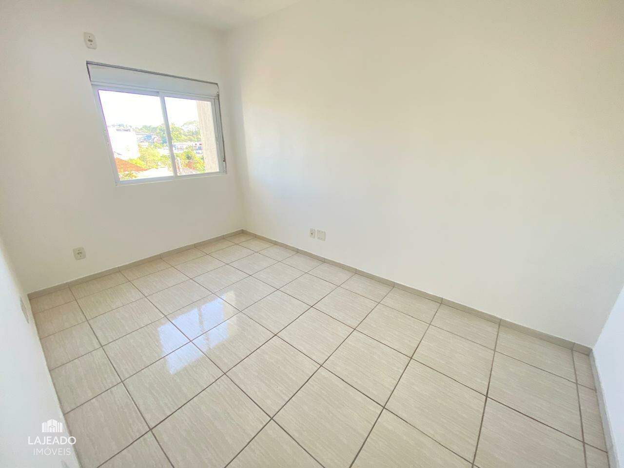 Apartamento à venda com 2 quartos, 58m² - Foto 6