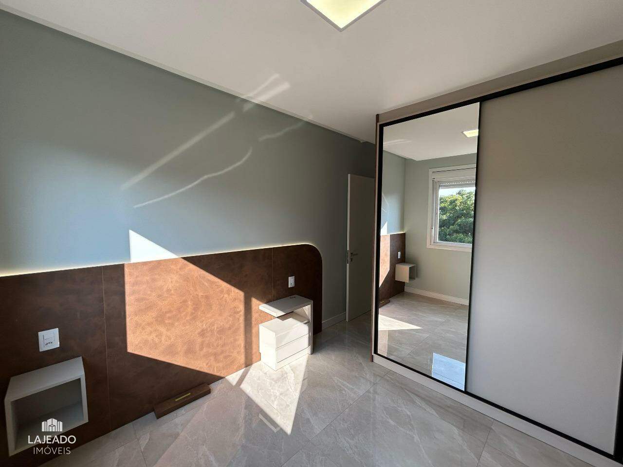 Apartamento à venda com 2 quartos, 68m² - Foto 17