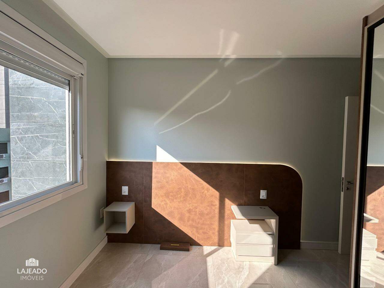 Apartamento à venda com 2 quartos, 68m² - Foto 18
