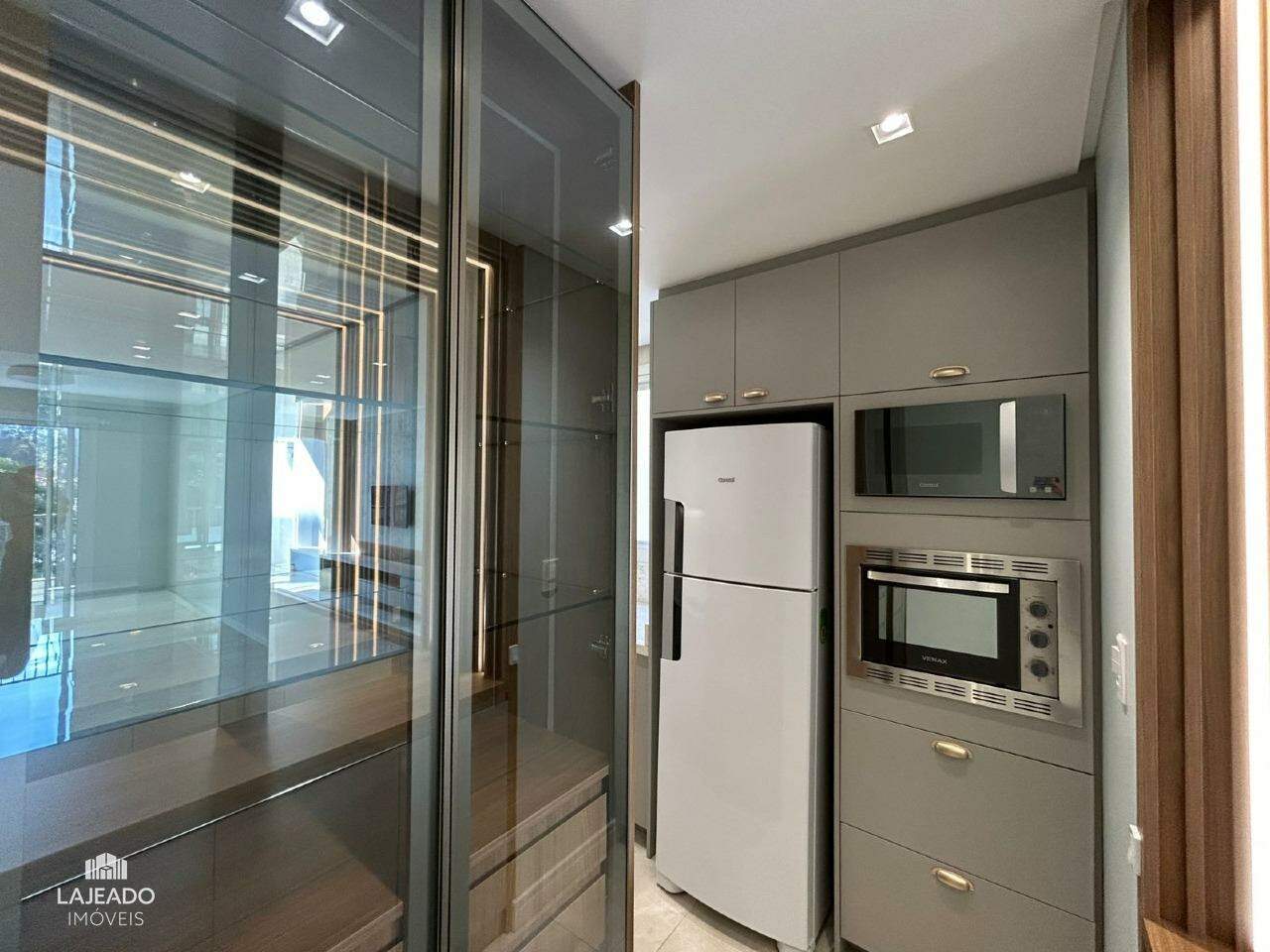 Apartamento à venda com 2 quartos, 68m² - Foto 11