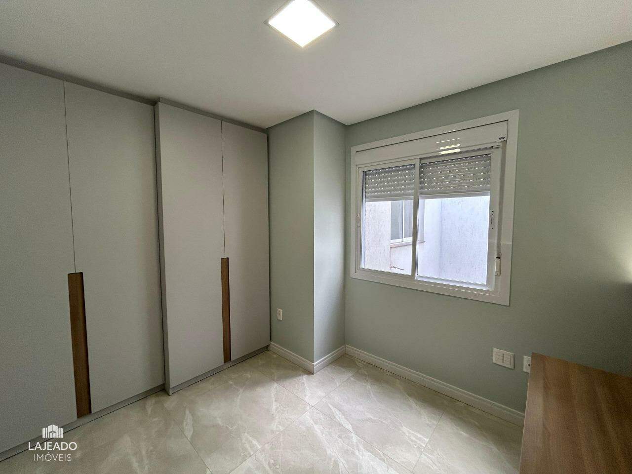 Apartamento à venda com 2 quartos, 68m² - Foto 22