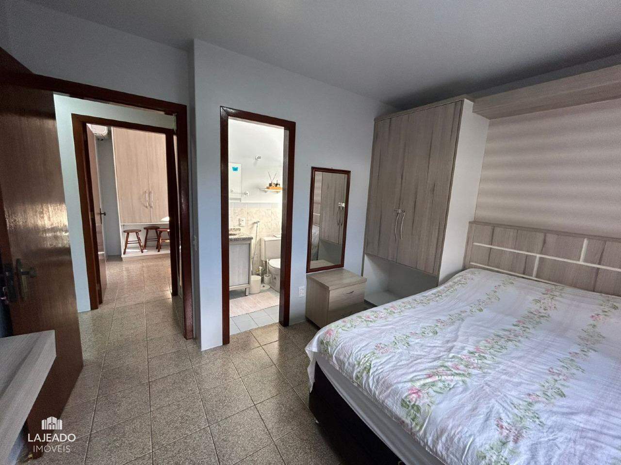Casa à venda com 3 quartos, 146m² - Foto 14