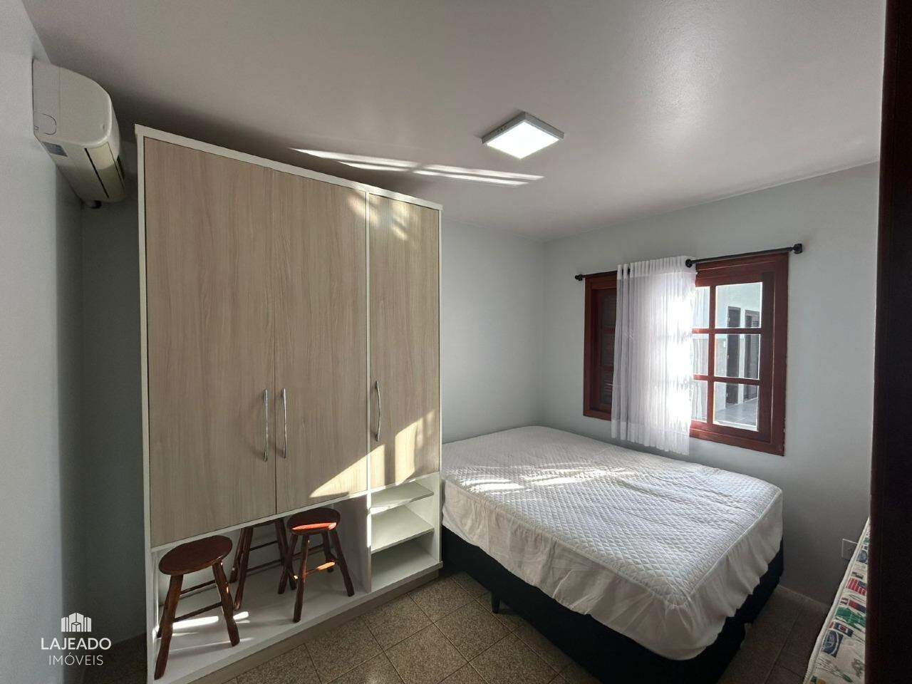 Casa à venda com 3 quartos, 146m² - Foto 17