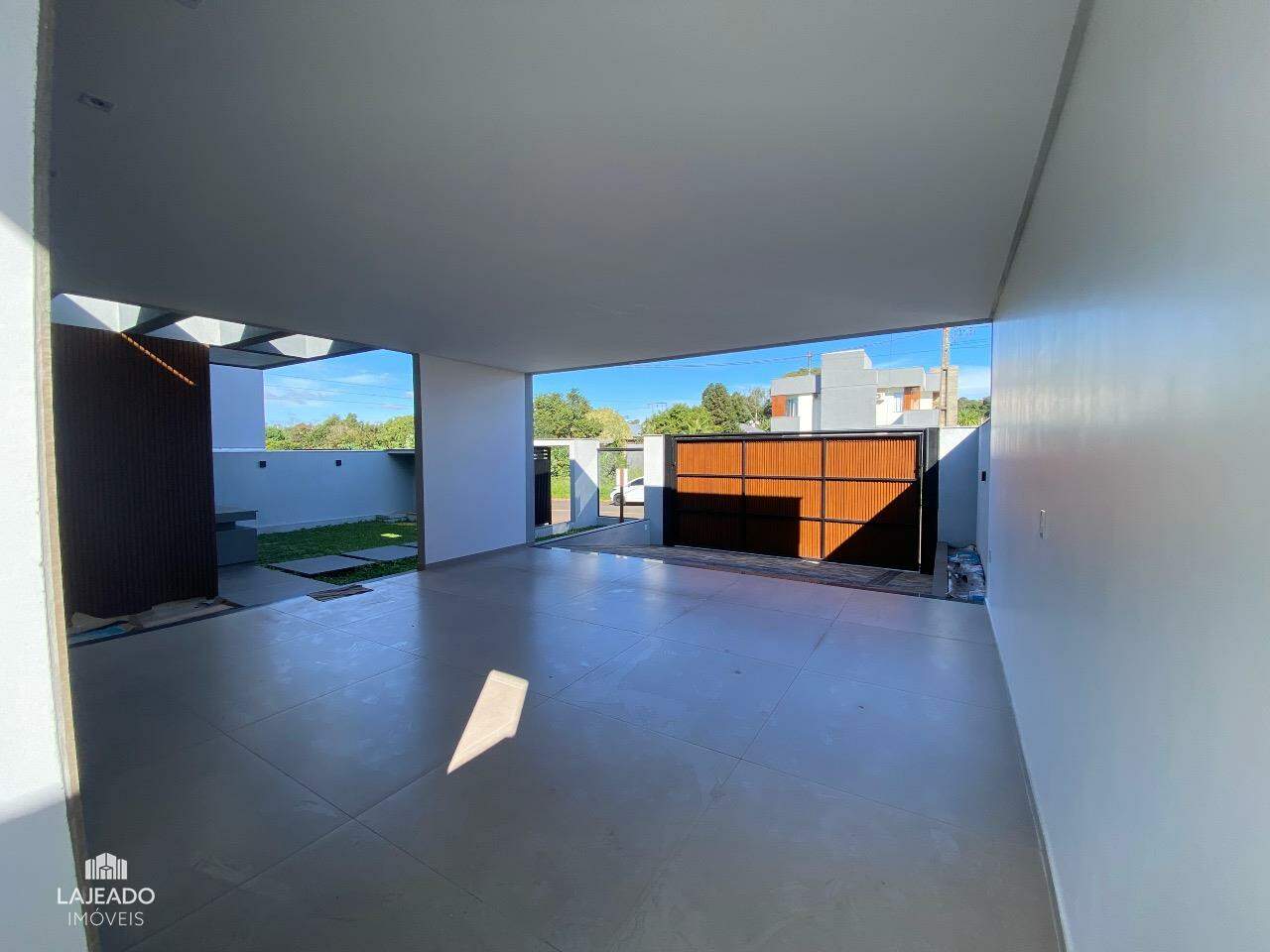 Casa à venda com 3 quartos, 190m² - Foto 4