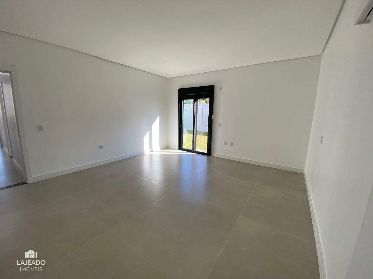 Casa à venda com 3 quartos, 190m² - Foto 15