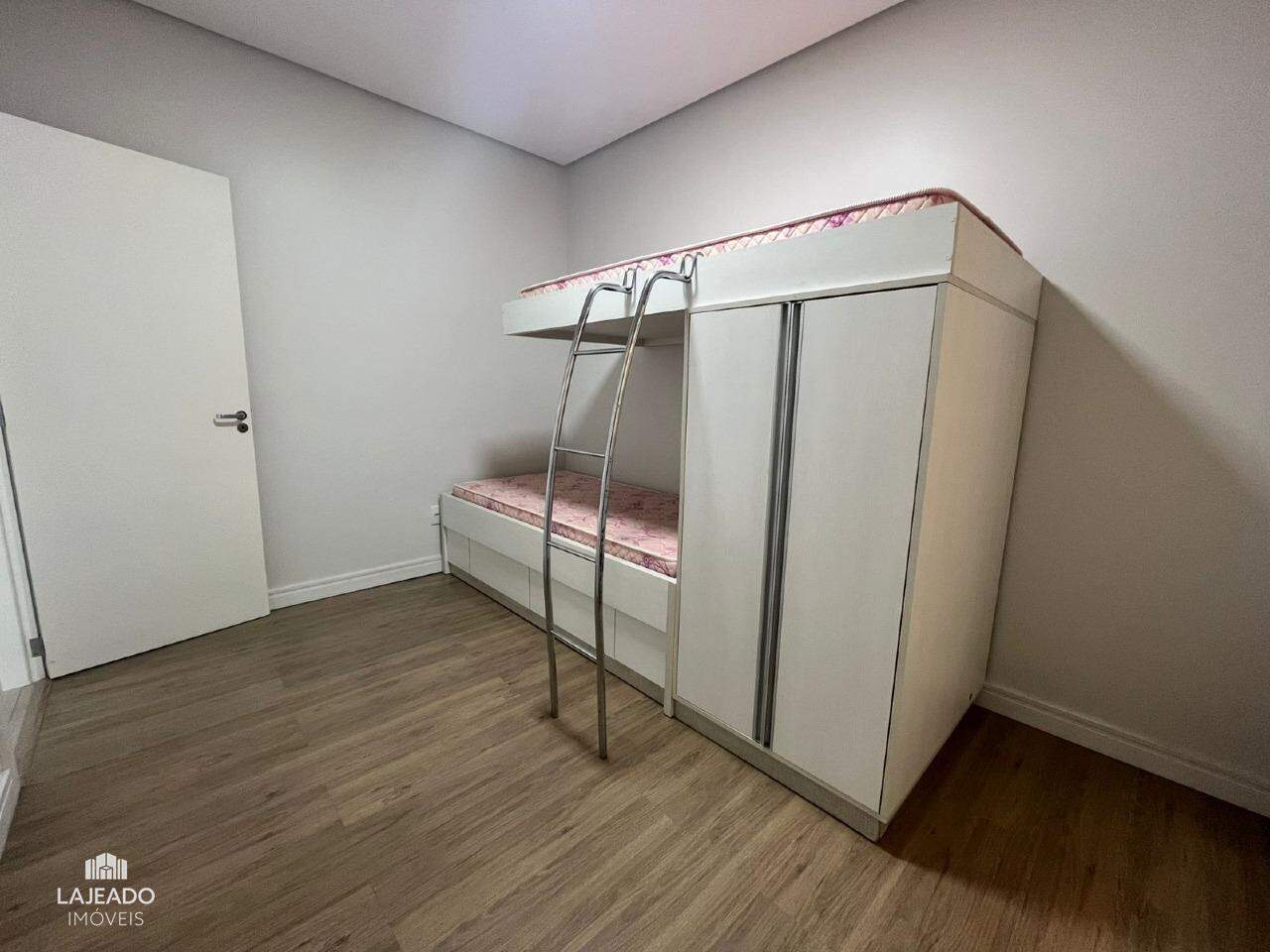 Apartamento para aluguel no São Cristóvão: 