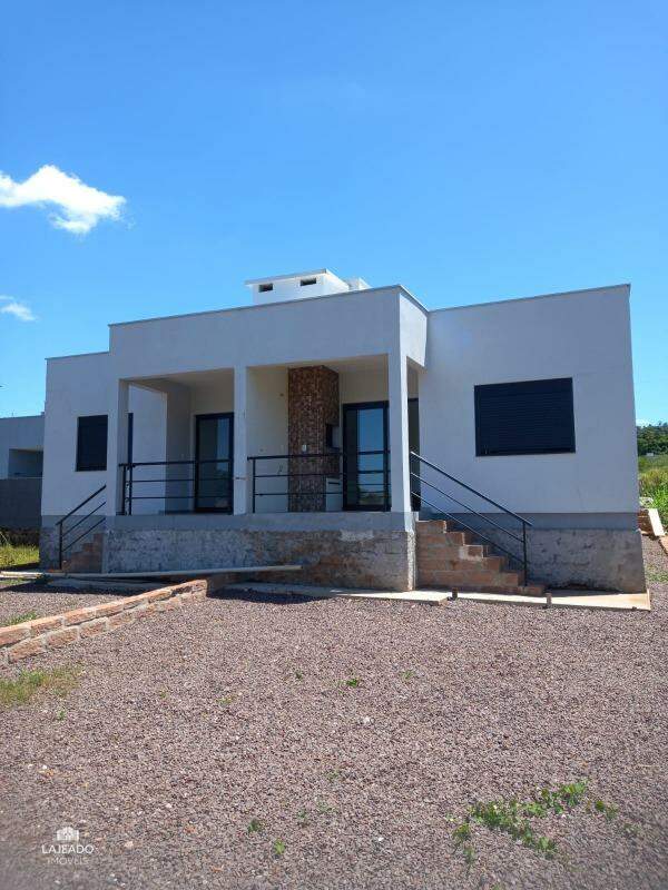 Casa à venda com 2 quartos, 73m² - Foto 4